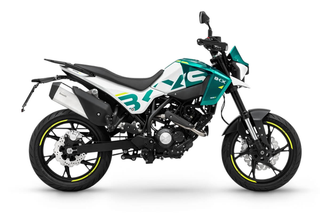 [bkx125-demo] Benelli BKX 125 S (Directiemotor)