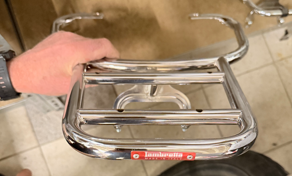 [LAM-CP-100033] Lambretta Porte-bagages arrière (fixe) Chromé
